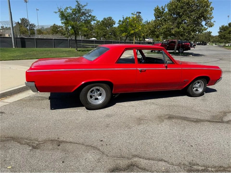1964 Oldsmobile Cutlass 2nd Gen - Image 27 of 31