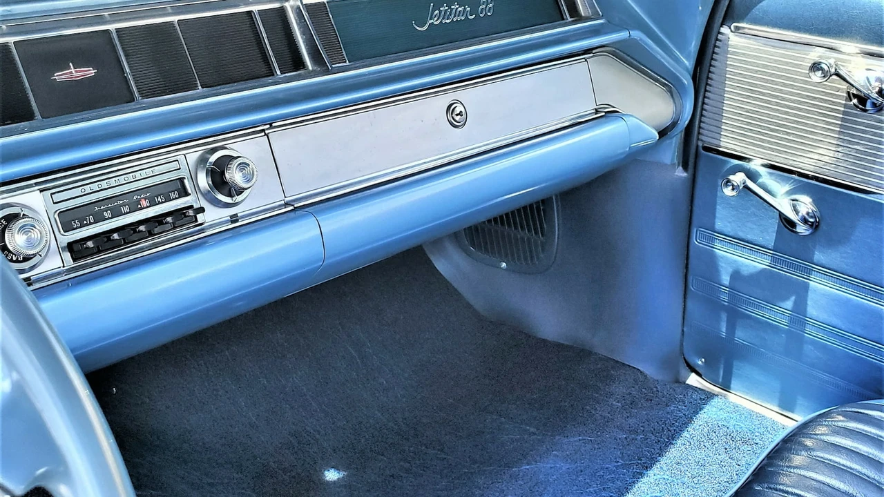 1964 Oldsmobile 88 - Image 10 of 19