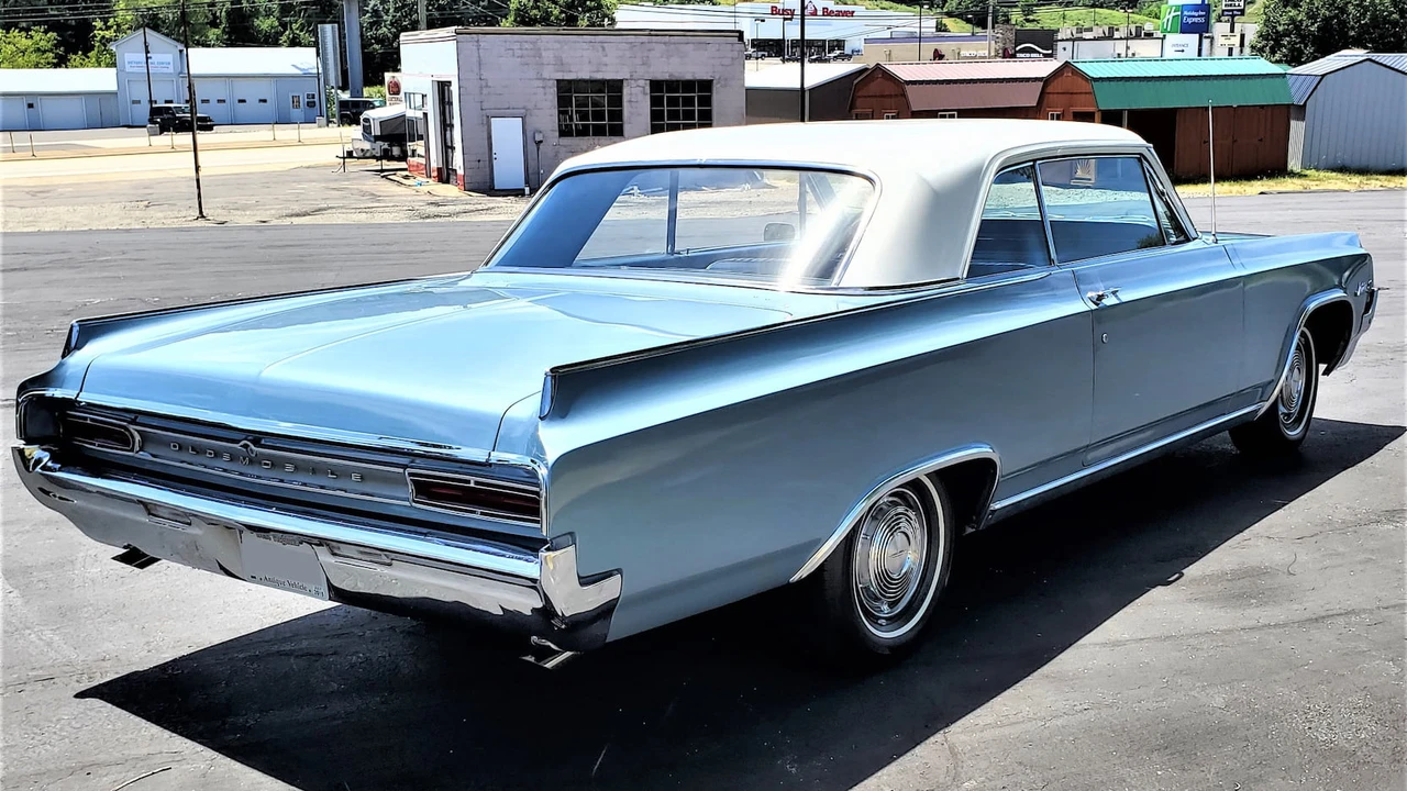 1964 Oldsmobile 88 - Image 17 of 19