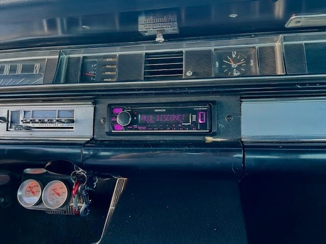 1964 Oldsmobile 98 - Image 13 of 21
