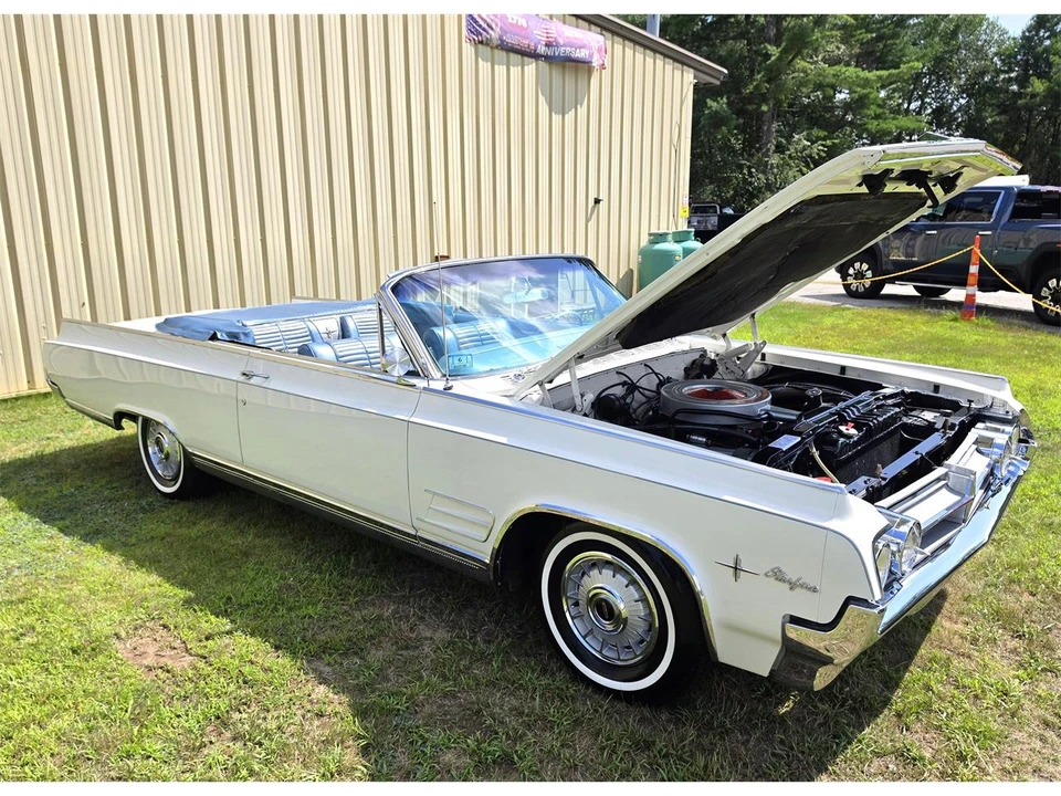 1964 Oldsmobile Starfire - Image 7 of 31