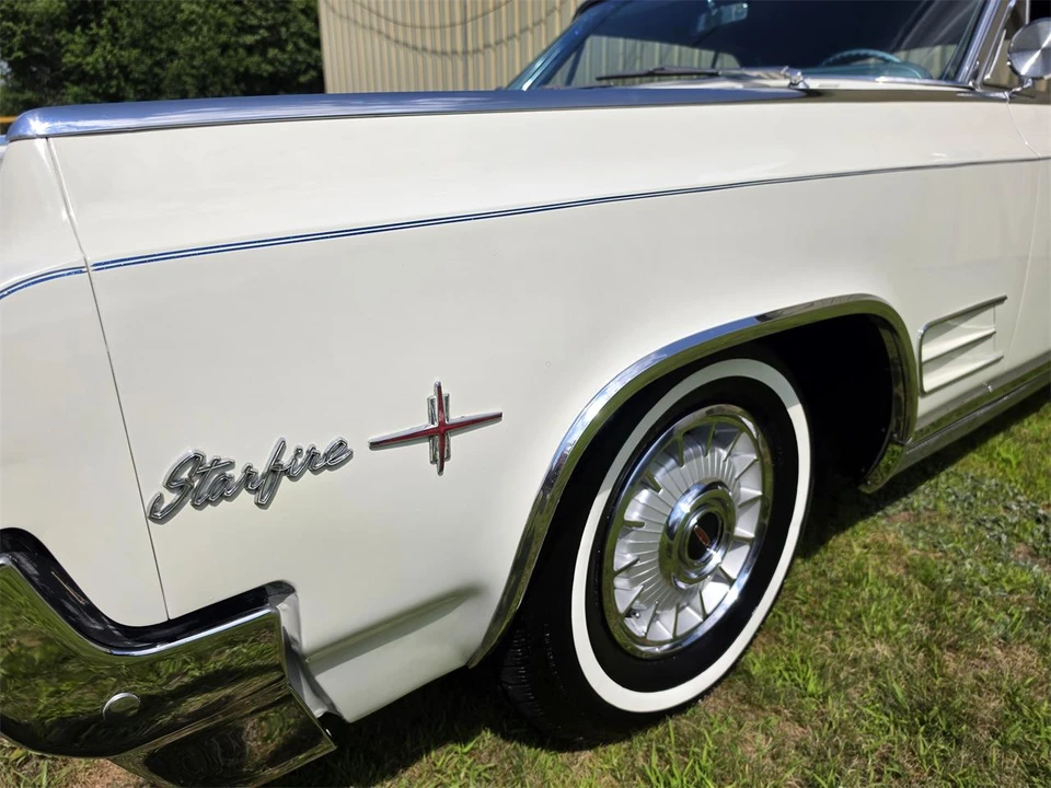1964 Oldsmobile Starfire - Image 14 of 31