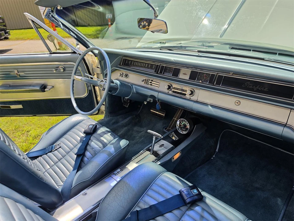 1964 Oldsmobile Starfire - Image 27 of 31