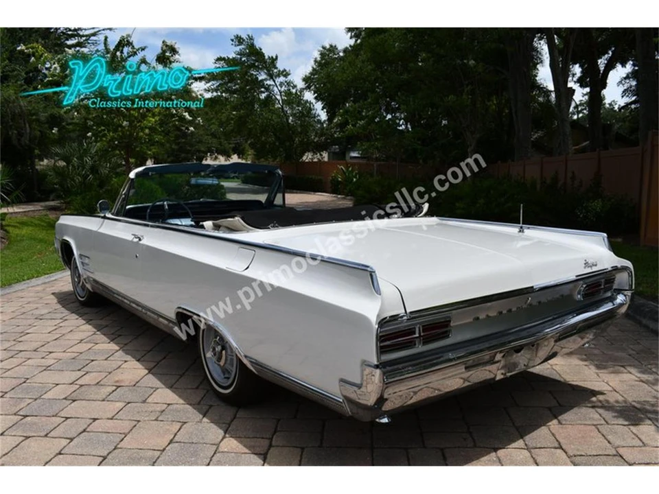 1964 Oldsmobile Starfire - Image 5 of 31