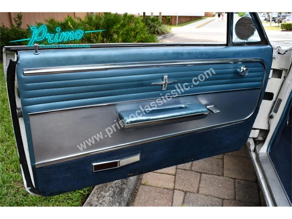 1964 Oldsmobile Starfire - Image 21 of 31
