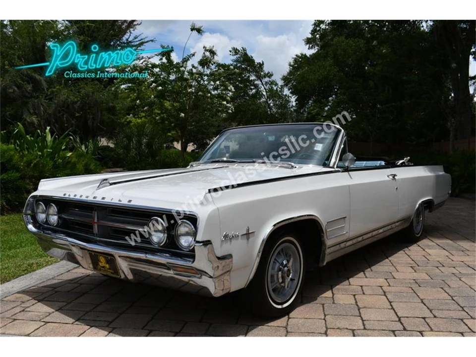 1964 Oldsmobile Starfire - Image 2 of 31