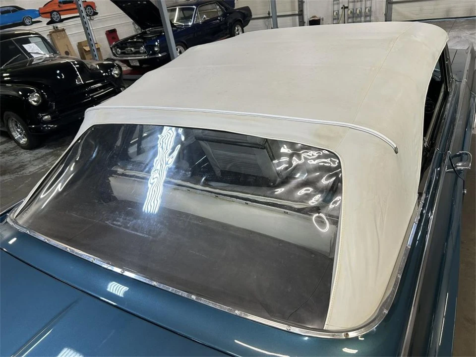 1964 Oldsmobile Starfire - Image 17 of 31
