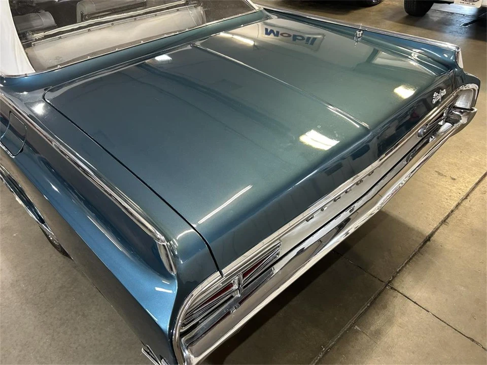 1964 Oldsmobile Starfire - Image 23 of 31