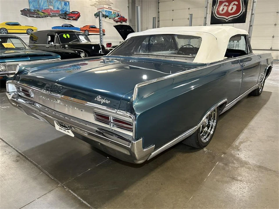 1964 Oldsmobile Starfire - Image 5 of 31
