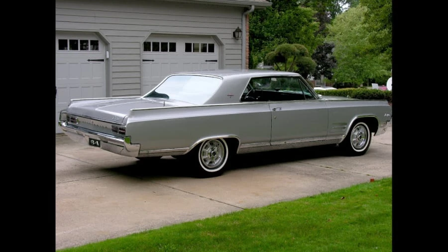 1964 Oldsmobile Starfire - Image 2 of 11