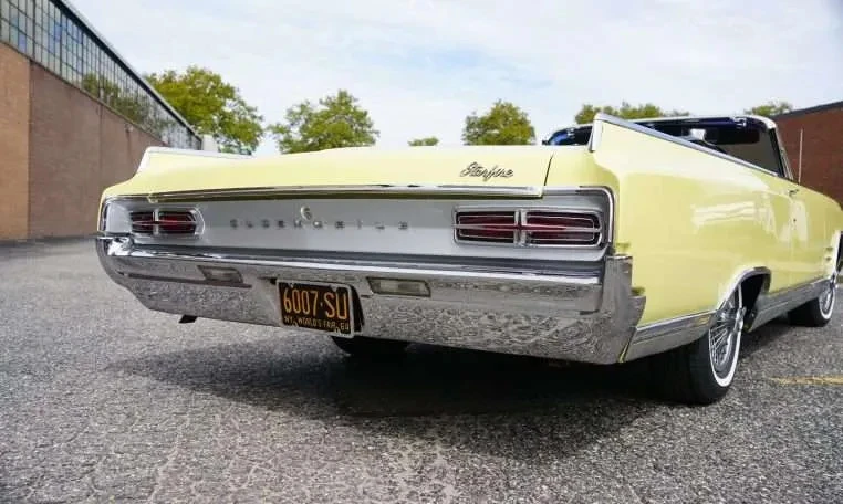1964 Oldsmobile Starfire - Image 5 of 21