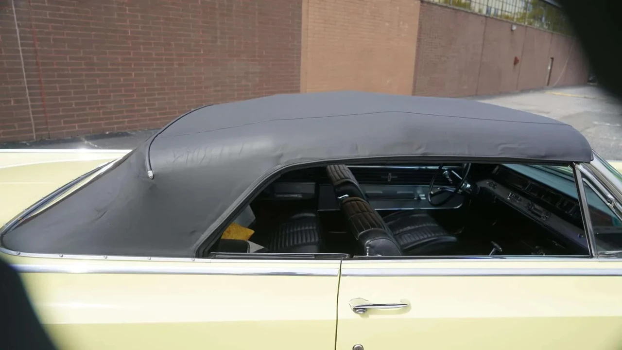 1964 Oldsmobile Starfire - Image 9 of 21