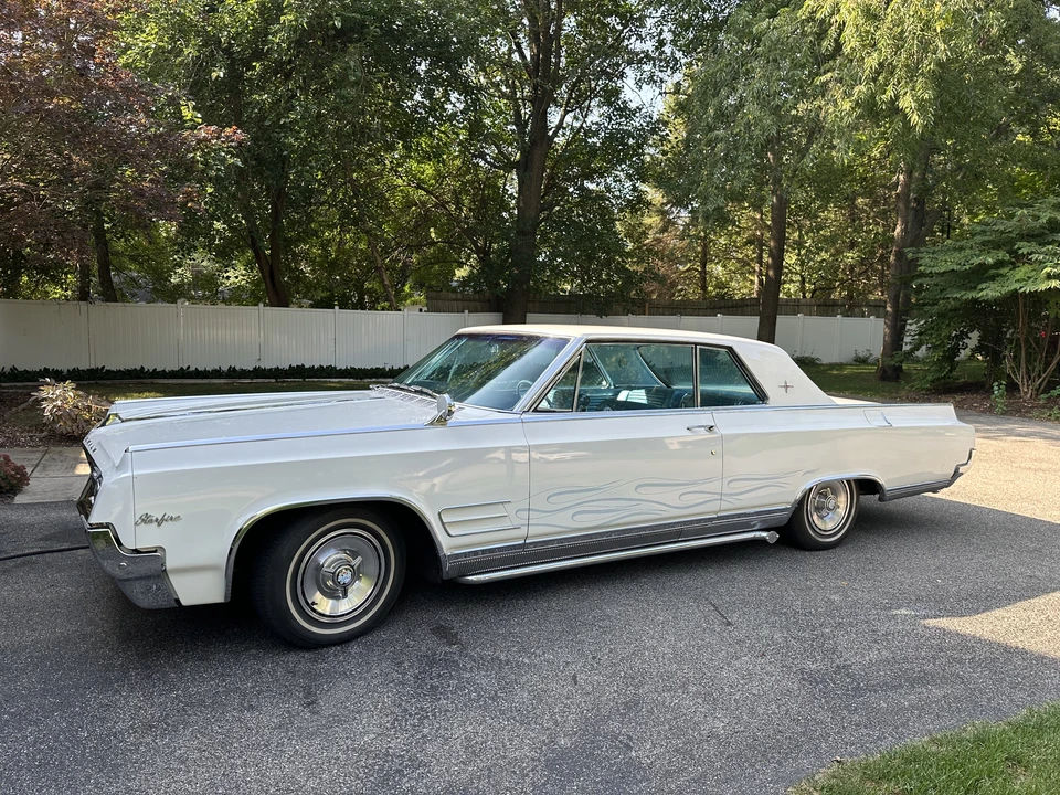 1964 Oldsmobile Starfire - Image 12 of 31