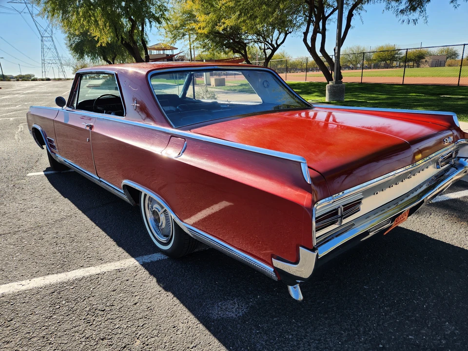 1964 Oldsmobile Starfire - Image 17 of 31