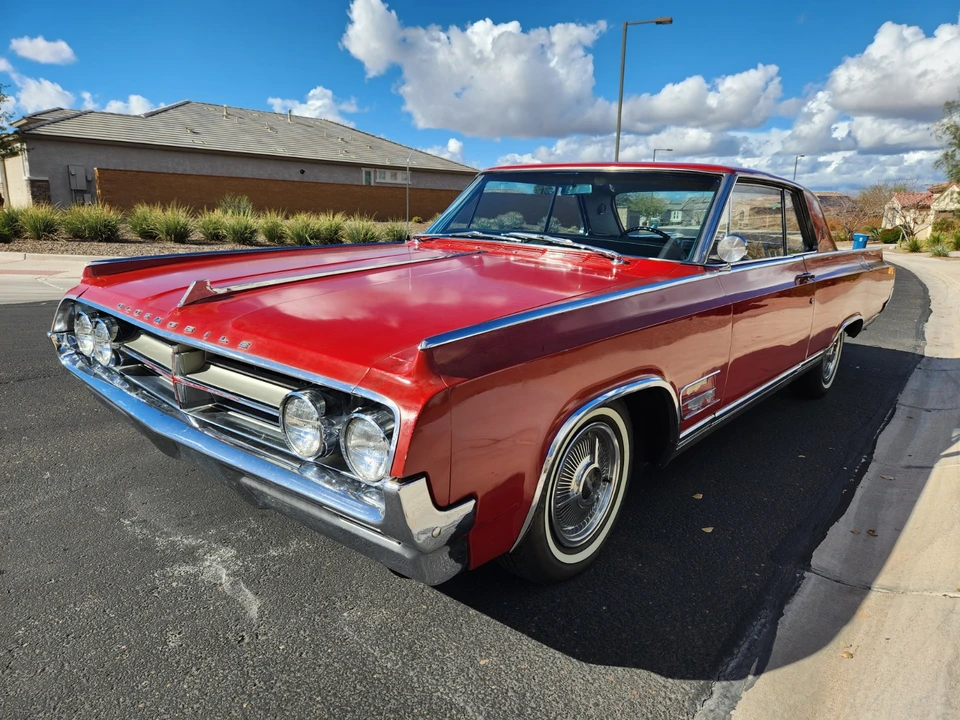 1964 Oldsmobile Starfire - Image 18 of 31