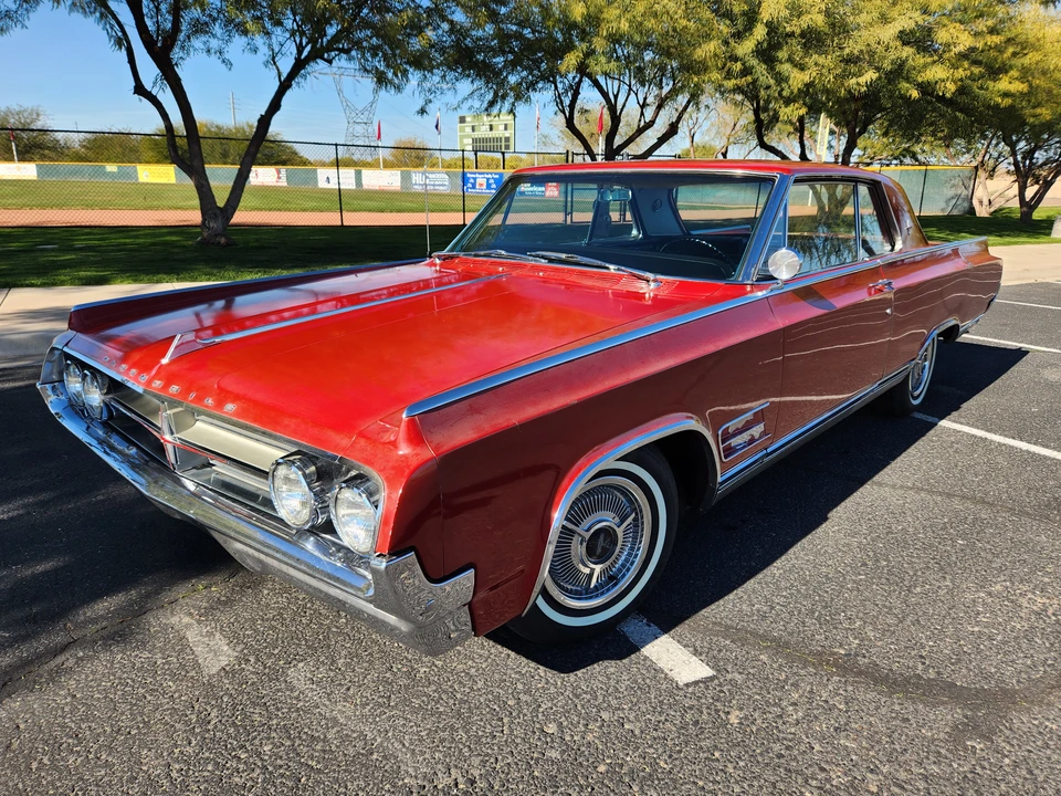 1964 Oldsmobile Starfire - Image 23 of 31