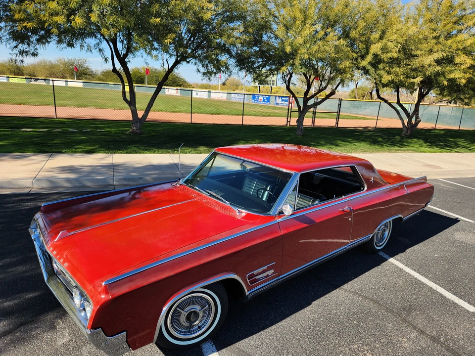 1964 Oldsmobile Starfire - Image 24 of 31