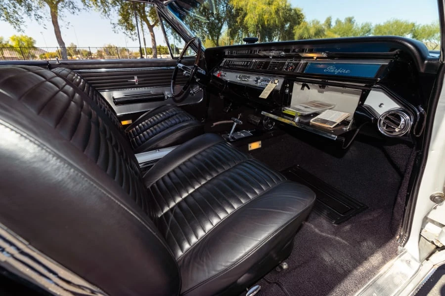 1964 Oldsmobile Starfire - Image 20 of 31