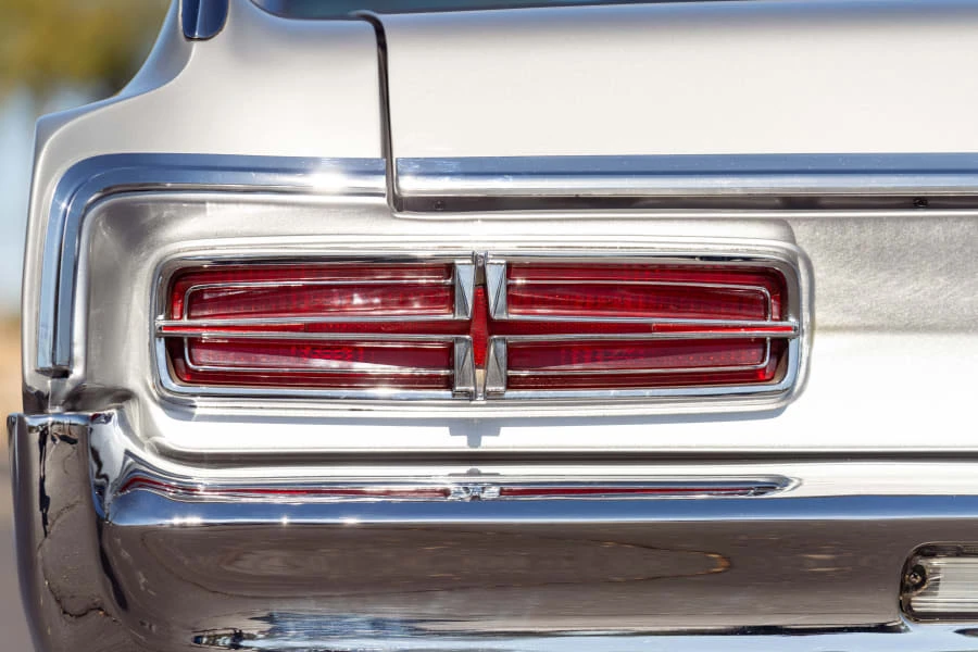 1964 Oldsmobile Starfire - Image 17 of 31
