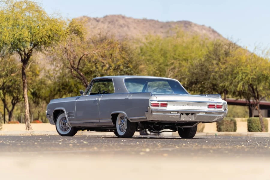 1964 Oldsmobile Starfire - Image 18 of 31