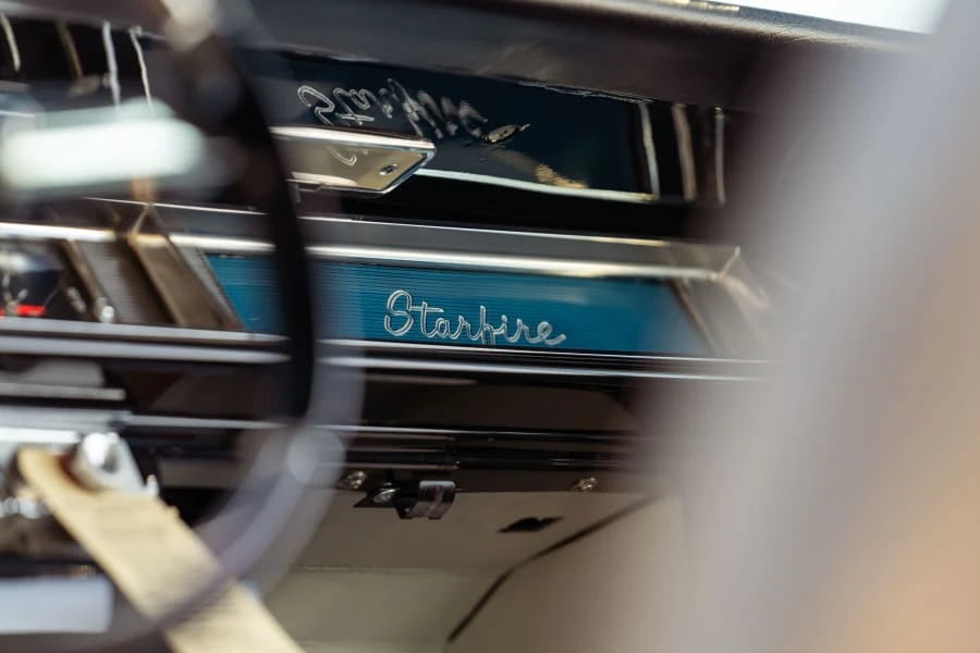 1964 Oldsmobile Starfire - Image 27 of 31