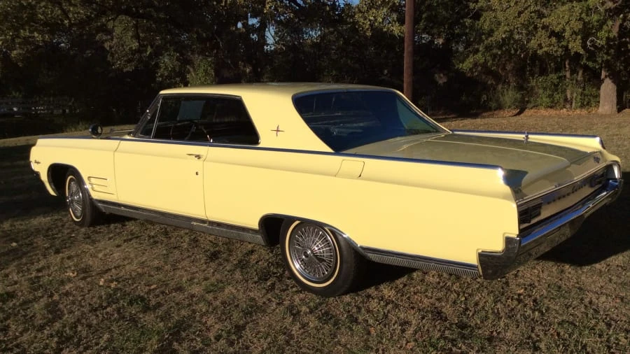 1964 Oldsmobile Starfire - Image 3 of 5
