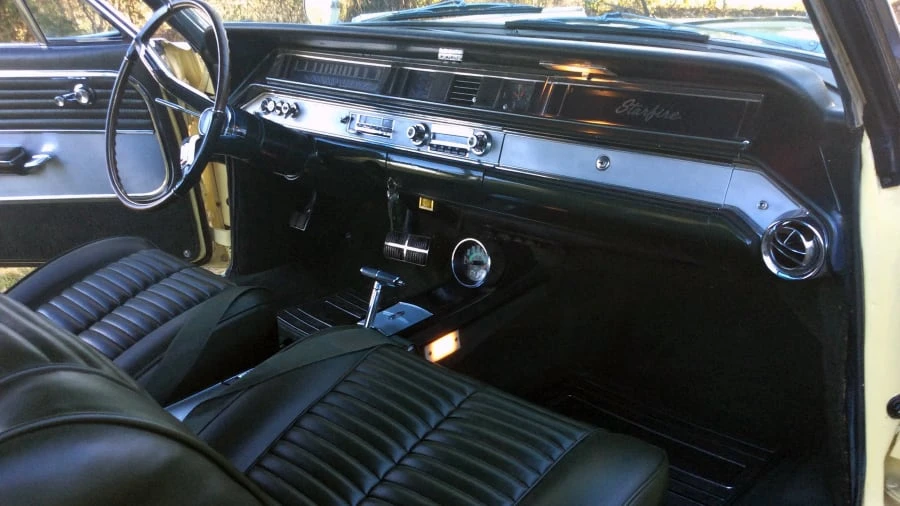 1964 Oldsmobile Starfire - Image 4 of 5