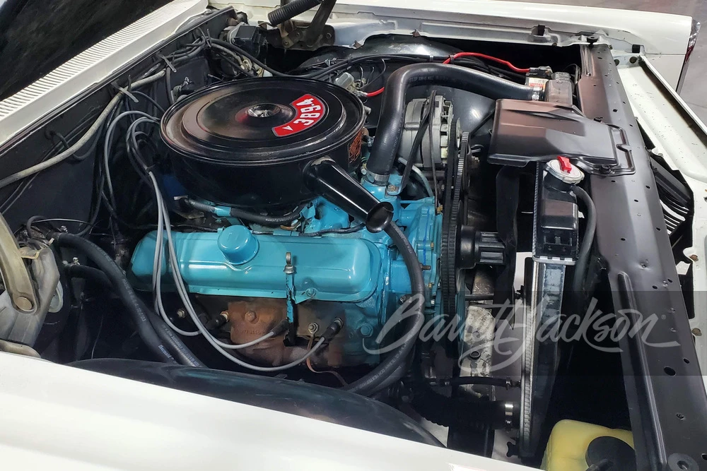 1964 Pontiac Bonneville 2nd Gen - Image 2 of 22