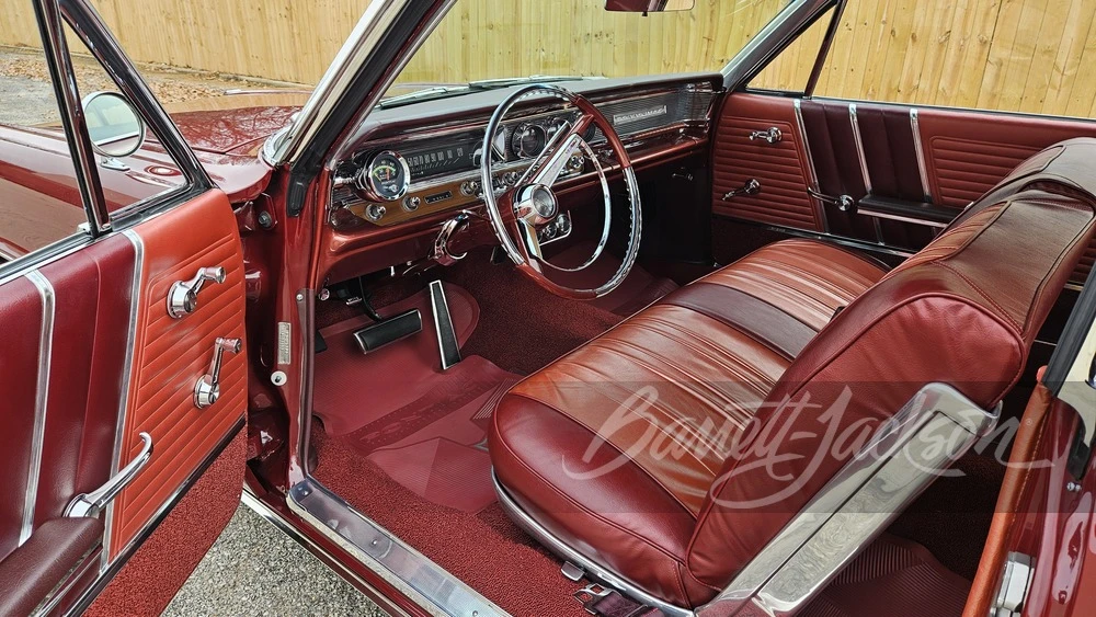 1964 Pontiac Bonneville 2nd Gen - Image 4 of 11