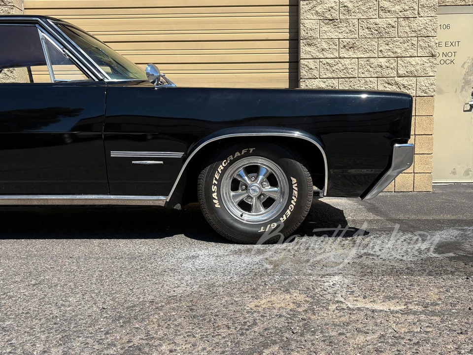 1964 Pontiac Grand Prix 1st Gen - Image 20 of 25