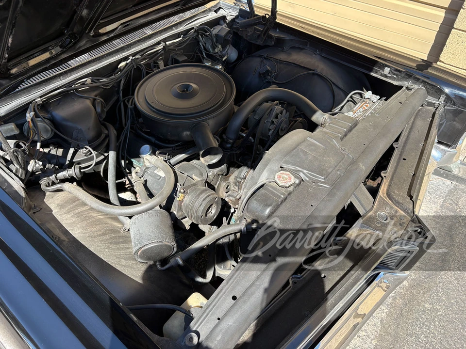 1964 Pontiac Grand Prix 1st Gen - Image 8 of 25