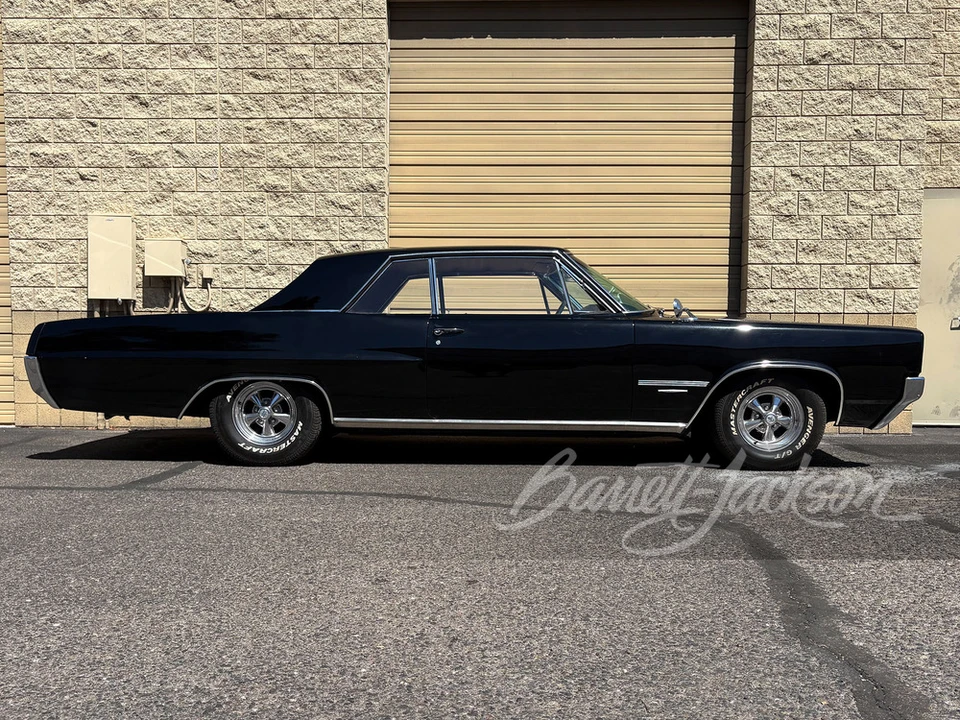 1964 Pontiac Grand Prix 1st Gen - Image 3 of 25