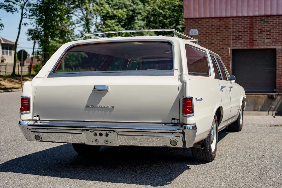 1964 Pontiac Tempest - Image 2 of 31