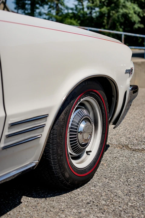 1964 Pontiac Tempest - Image 5 of 31