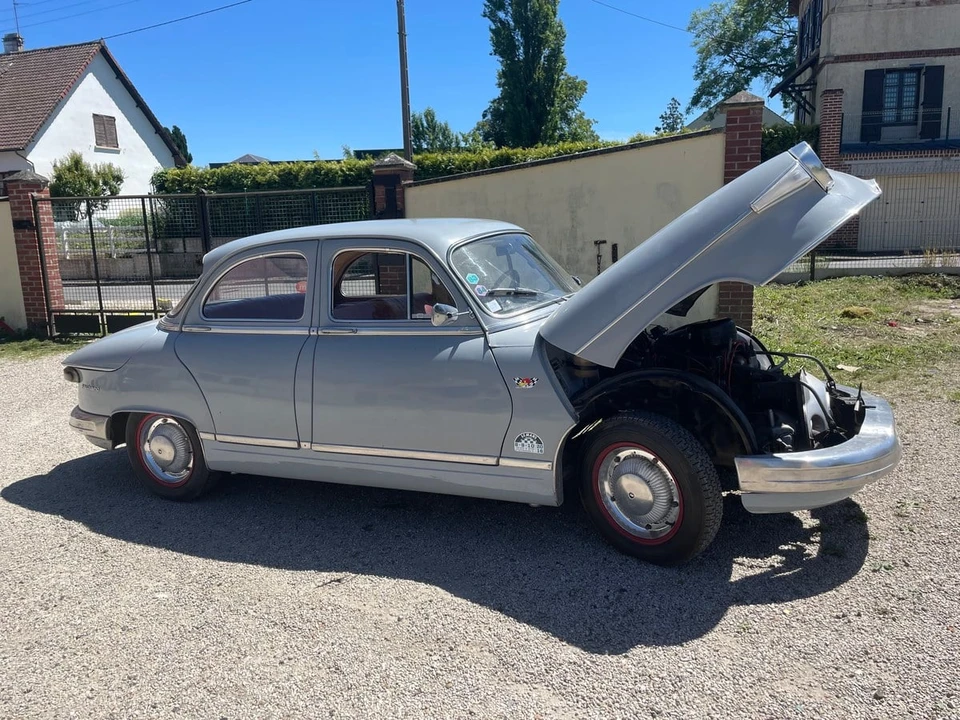 1964 Panhard - Image 22 of 31