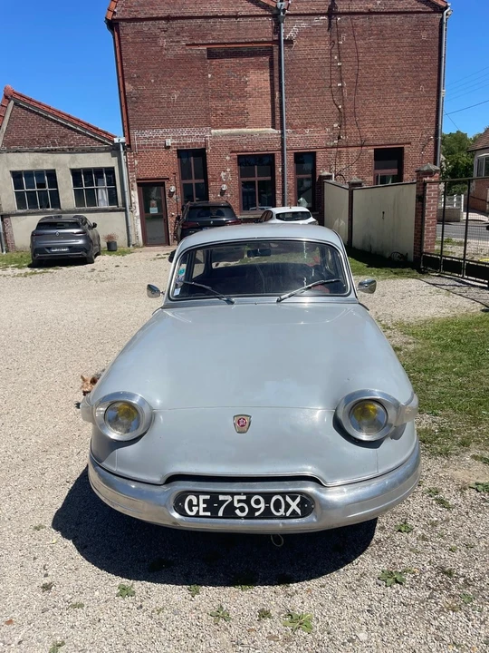 1964 Panhard - Image 6 of 31