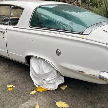 1964 Plymouth Barracuda