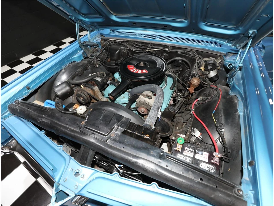 1964 Pontiac Bonneville 2nd Gen - Image 2 of 31
