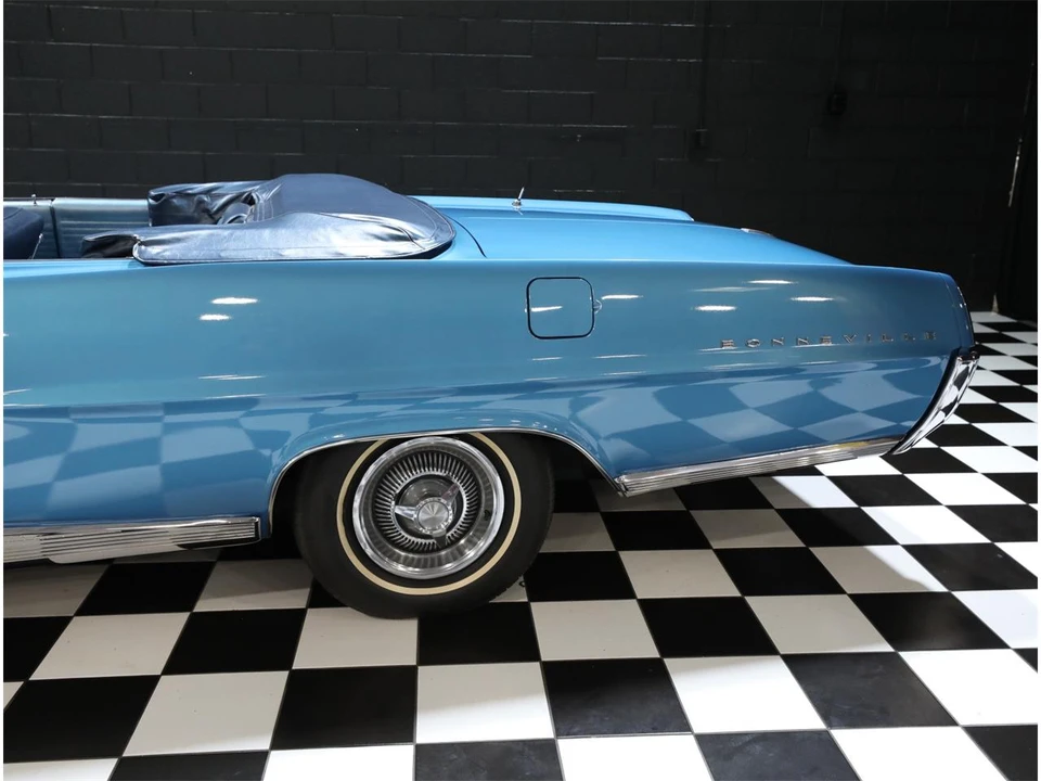 1964 Pontiac Bonneville 2nd Gen - Image 30 of 31