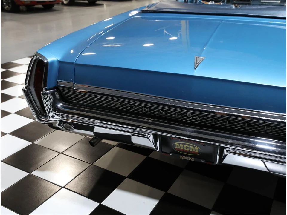 1964 Pontiac Bonneville 2nd Gen - Image 24 of 31