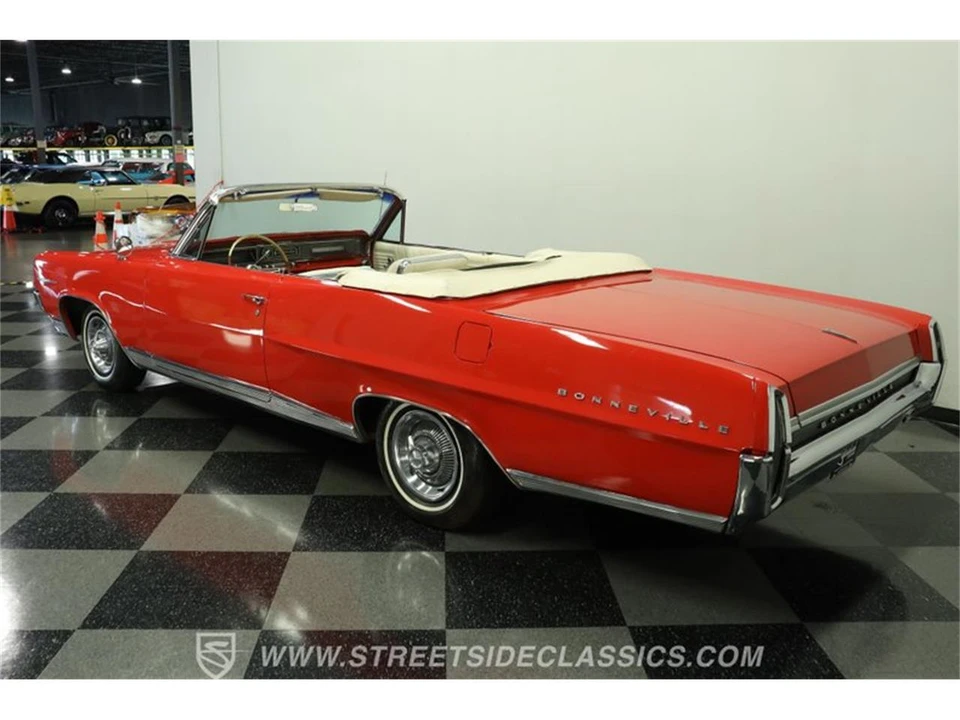 1964 Pontiac Bonneville 2nd Gen - Image 7 of 31