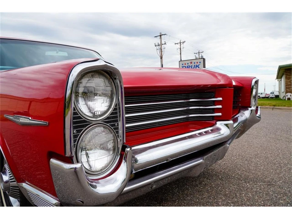1964 Pontiac Bonneville 2nd Gen - Image 28 of 31