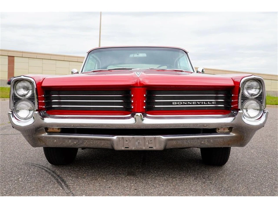 1964 Pontiac Bonneville 2nd Gen - Image 9 of 31