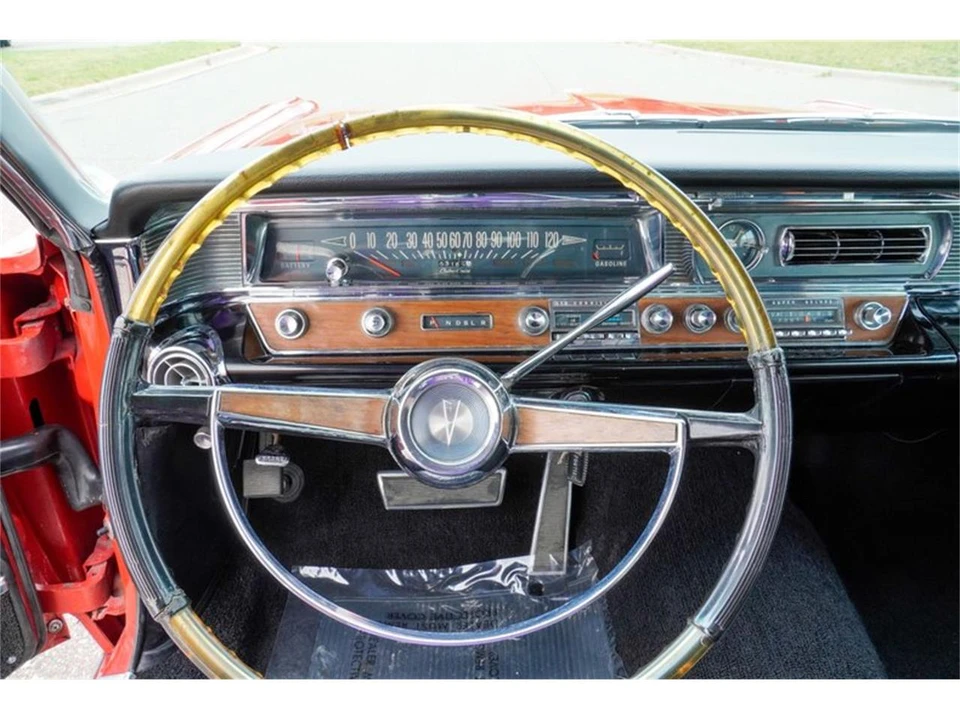 1964 Pontiac Bonneville 2nd Gen - Image 14 of 31