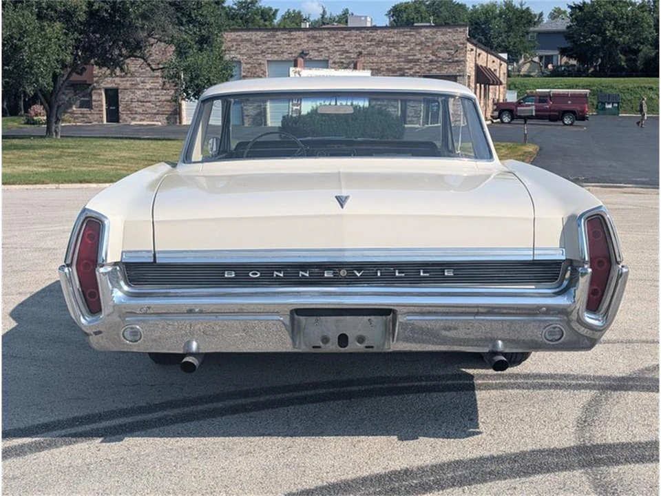 1964 Pontiac Bonneville 2nd Gen - Image 17 of 31