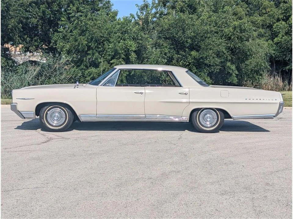 1964 Pontiac Bonneville 2nd Gen - Image 19 of 31