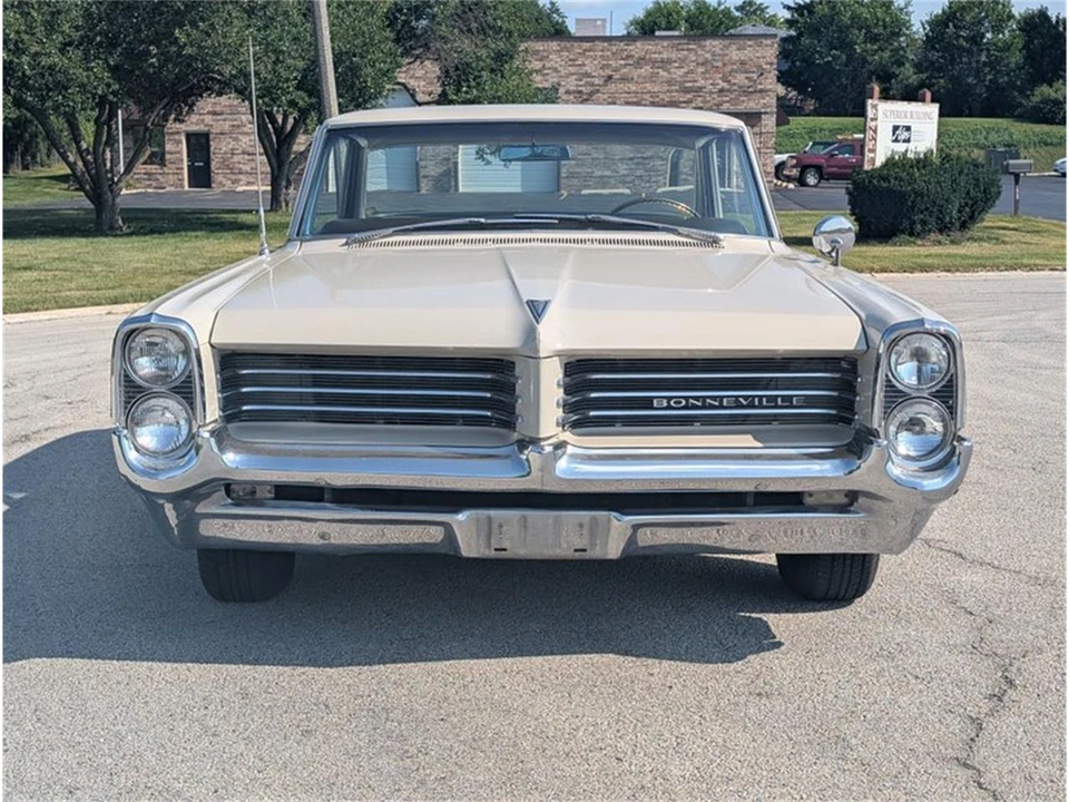 1964 Pontiac Bonneville 2nd Gen - Image 14 of 31