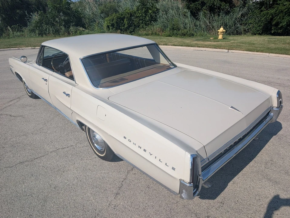 1964 Pontiac Bonneville 2nd Gen - Image 23 of 24