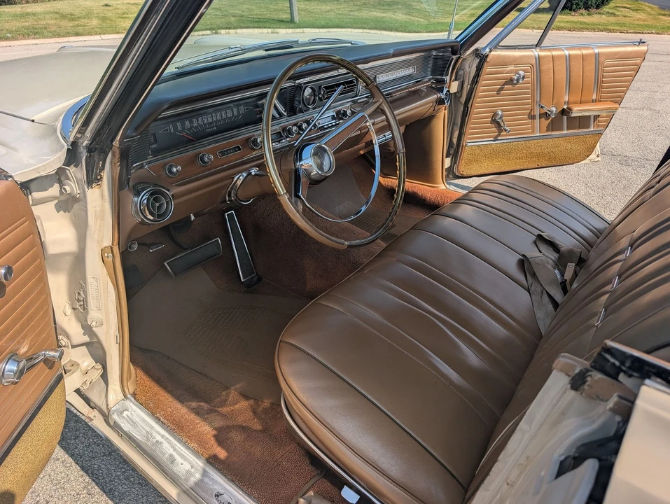 1964 Pontiac Bonneville 2nd Gen - Image 6 of 24