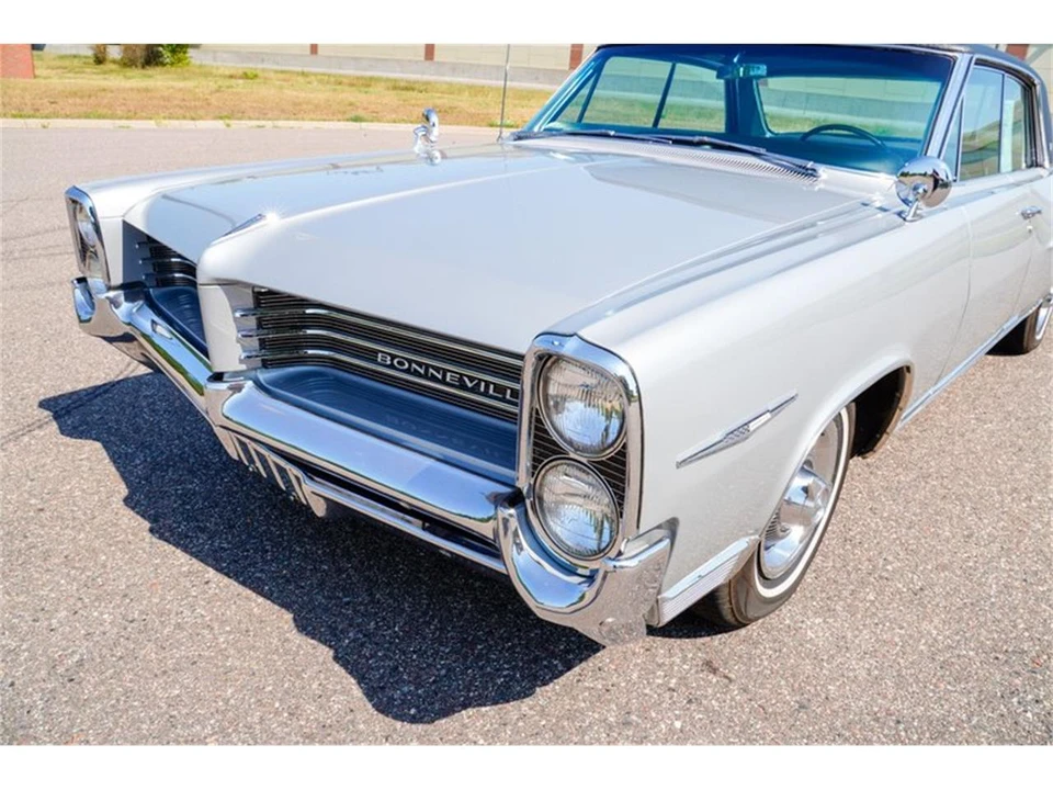 1964 Pontiac Bonneville 2nd Gen - Image 23 of 31